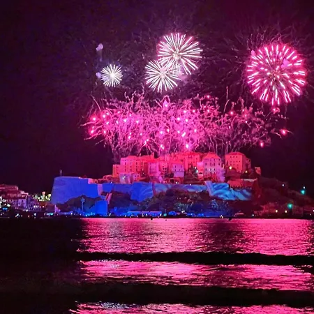 Typical Corsican With Garden 칼렌자나