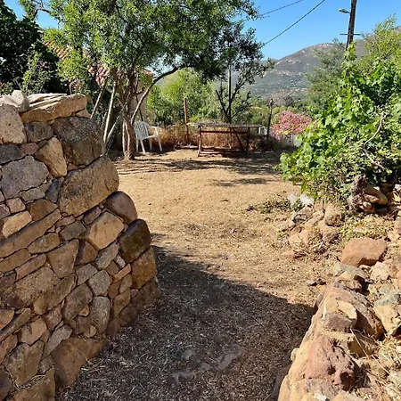 Typical Corsican With Garden Semesterbostad Calenzana